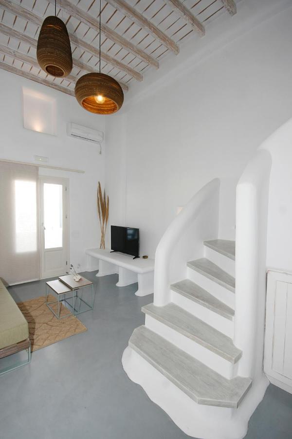 5 Traditional Suites Livadi  Exterior foto